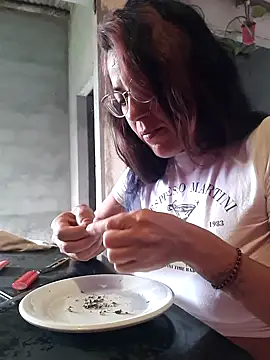 LatinaBeach online show from October 2025 10:57:01 AM