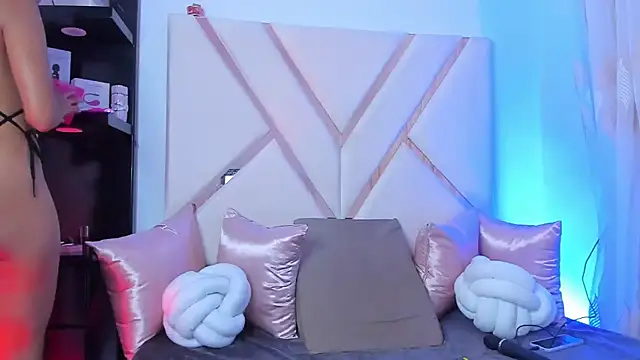 Jade Thonson1 online show from December 2025 08:05:02 PM