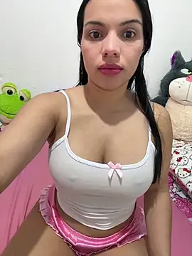 Snapshot of Anavalle chatting on October 2025 09:13:01 PM Anavalle online show from October 2025 09:13:01 PM