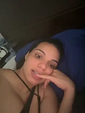 Snapshot of Anavalle chatting on October 2025 05:56:01 PM Anavalle online show from October 2025 05:56:01 PM