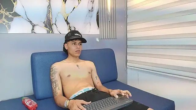 Frayhot777 online show from January 2026 08:12:02 PM