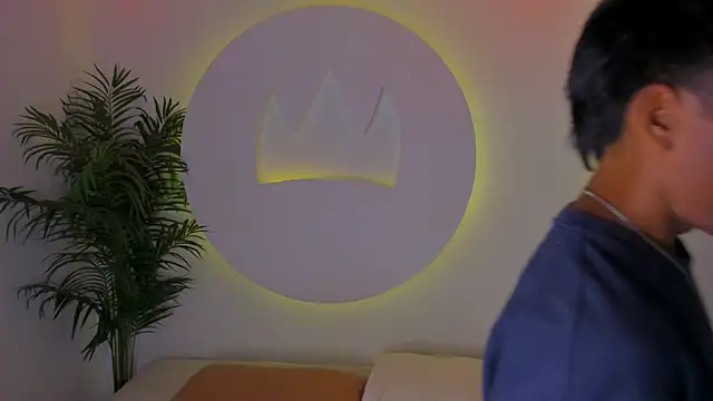 Santti  online show from October 2025 09:47:02 PM