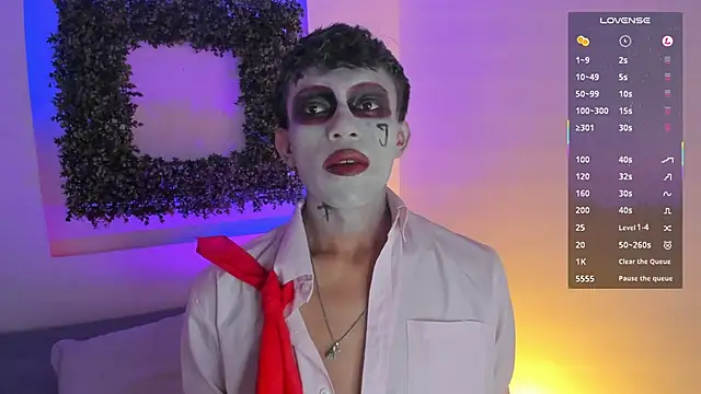 Santti  online show from October 2025 08:09:02 PM