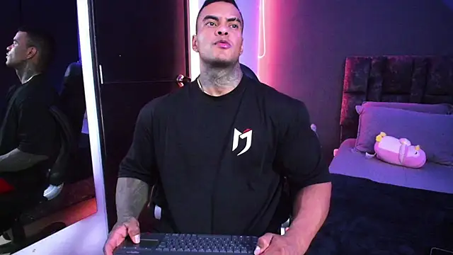 binmontana  online show from February 2026 08:58:01 PM