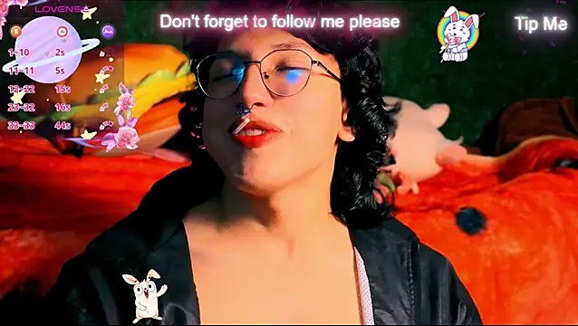 Snapshot of -BlueOpal- chatting on October 2025 07:15:02 PM -BlueOpal- online show from October 2025 07:15:02 PM