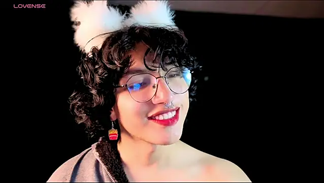 -BlueOpal- online show from November 2025 08:52:02 PM