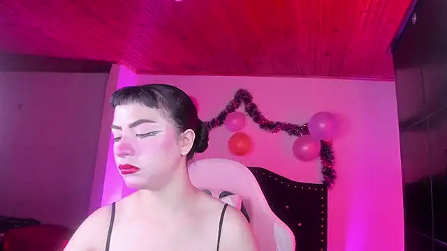 kitty  chs online show from January 2026 01:02:01 PM