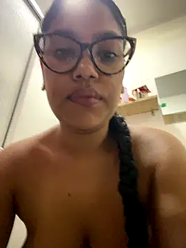 miiabrown18 online show from December 2025 09:04:01 AM