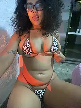 Snapshot of miiabrown18 chatting on July 2026 01:09:02 AM miiabrown18 online show from July 2026 01:09:02 AM