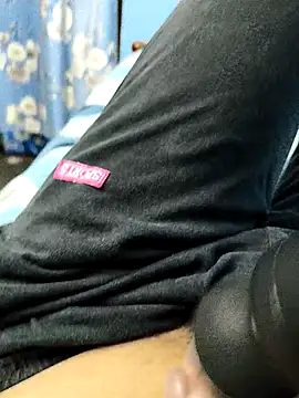 123Imranshaik123 online show from April 2026 02:20:01 PM