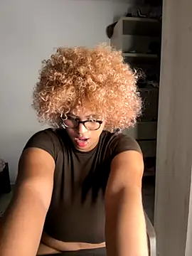 niki wild18 online show from September 2025 10:36:01 PM