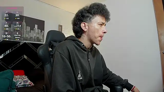 Snapshot of iammariano chatting on October 2025 02:53:02 AM iammariano online show from October 2025 02:53:02 AM