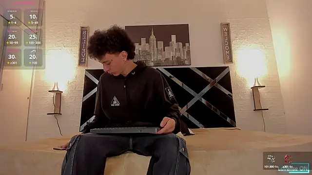 Snapshot of iammariano chatting on October 2025 03:37:02 AM iammariano online show from October 2025 03:37:02 AM