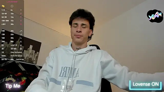 Snapshot of iammariano chatting on January 2026 02:48:02 AM iammariano online show from January 2026 02:48:02 AM