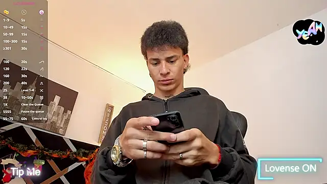 Snapshot of iammariano chatting on January 2026 03:31:01 AM iammariano online show from January 2026 03:31:01 AM