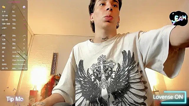 Snapshot of iammariano chatting on January 2026 03:56:02 AM iammariano online show from January 2026 03:56:02 AM