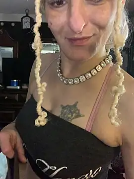 blondebarbiebae online show from April 2026 02:38:02 AM