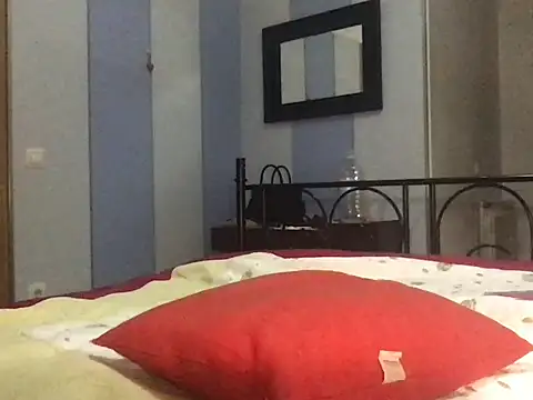 paula19800 online show from September 2025 08:13:02 PM