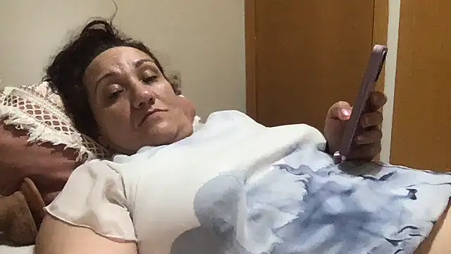 paula19800 online show from October 2025 10:10:01 PM