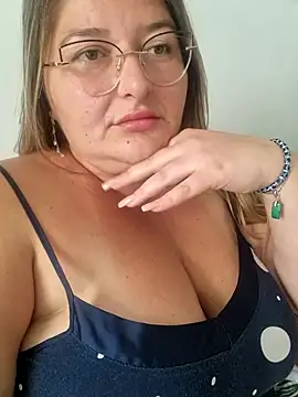 HornyBella88 online show from September 2025 09:25:02 AM