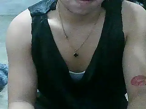 yhangyhang online show from September 2025 11:58:01 AM