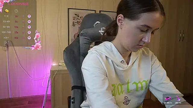 PrincessAfina online show from September 2025 05:07:02 PM