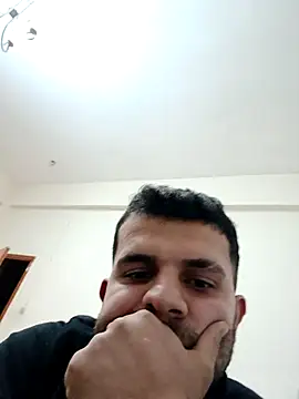 Snapshot of kadiirsekercii chatting on November 2025 08:31:01 PM kadiirsekercii online show from November 2025 08:31:01 PM
