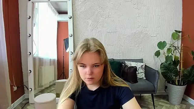 Snapshot of Melissa_199 chatting on October 2025 09:18:02 AM Melissa 199 online show from October 2025 09:18:02 AM