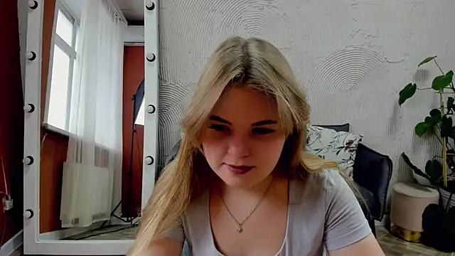 Snapshot of Melissa_199 chatting on November 2025 05:50:01 AM Melissa 199 online show from November 2025 05:50:01 AM