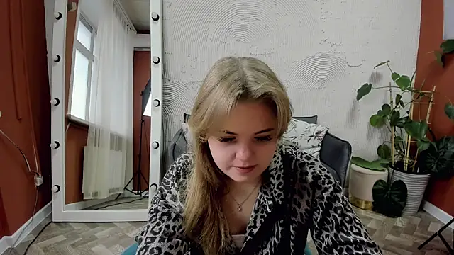 Snapshot of Melissa_199 chatting on November 2025 05:39:02 AM Melissa 199 online show from November 2025 05:39:02 AM