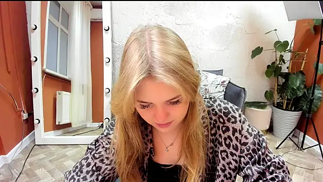 Snapshot of Melissa_199 chatting on November 2025 04:23:02 AM Melissa 199 online show from November 2025 04:23:02 AM