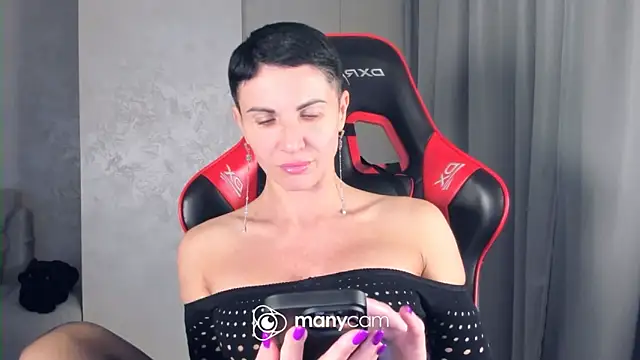 Angel iam online show from April 2026 07:58:01 PM