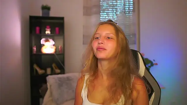 emmie murray online show from October 2025 01:09:01 PM