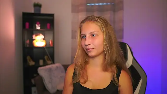 emmie murray online show from October 2025 01:18:01 PM