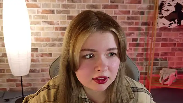 HaleySun online show from October 2025 01:12:01 PM