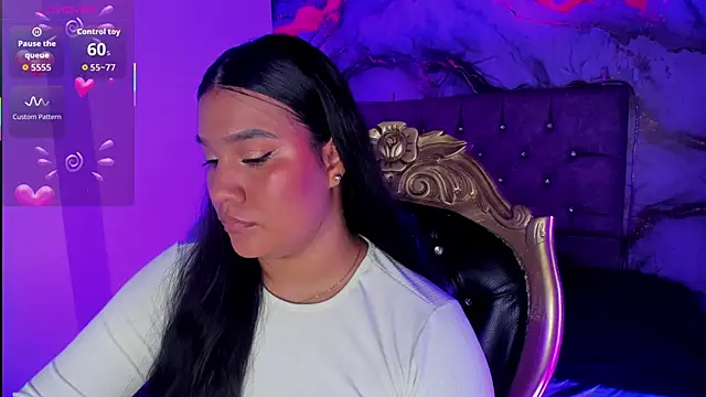 Tamara Johnss  online show from October 2025 03:04:02 AM