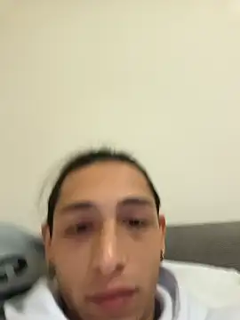 Snapshot of Francoluce23 chatting on February 2026 12:20:02 AM Francoluce23 online show from February 2026 12:20:02 AM