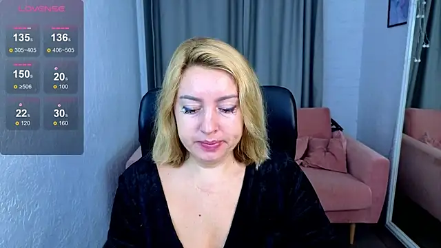 Mia Bloomie online show from September 2025 06:06:02 AM
