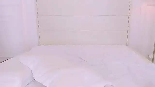 NoraAddams online show from March 2026 05:44:01 AM