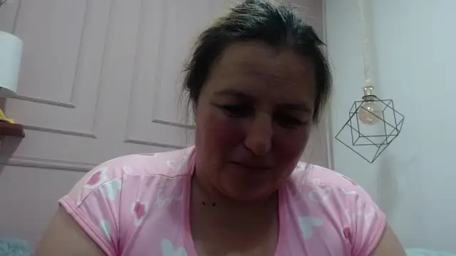 Snapshot of SweetRouse__ chatting on October 2025 03:07:02 PM SweetRouse online show from October 2025 03:07:02 PM