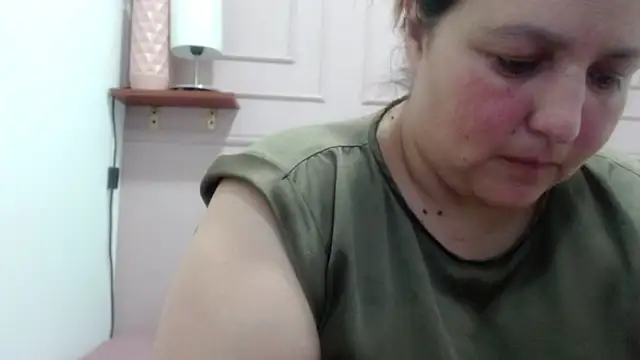 Snapshot of SweetRouse__ chatting on October 2025 02:03:02 PM SweetRouse online show from October 2025 02:03:02 PM