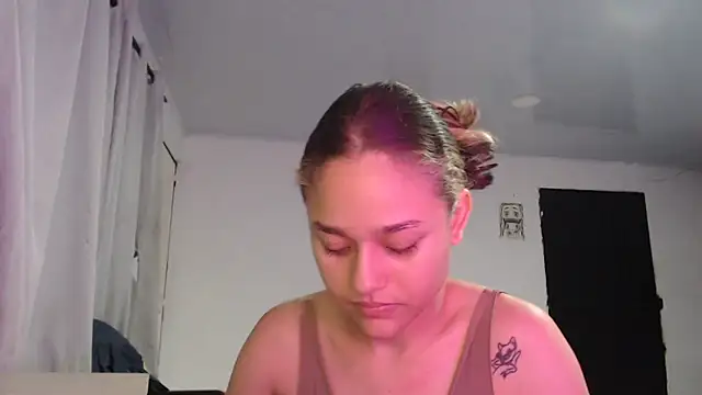 LittleCheerry69 online show from February 2026 04:28:02 PM