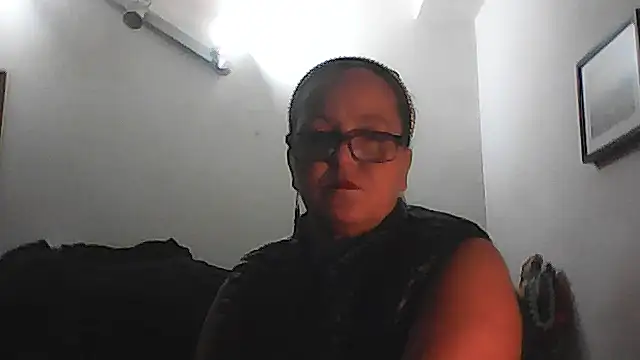 Snapshot of DOLCECOPPIA2025 chatting on October 2025 03:39:02 AM DOLCECOPPIA2025 online show from October 2025 03:39:02 AM