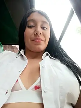 Snapshot of __Antonella chatting on October 2025 03:25:02 PM Antonella online show from October 2025 03:25:02 PM