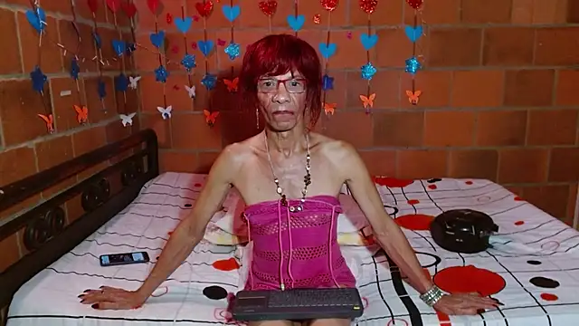 lorenacapelli online show from October 2025 12:21:02 AM