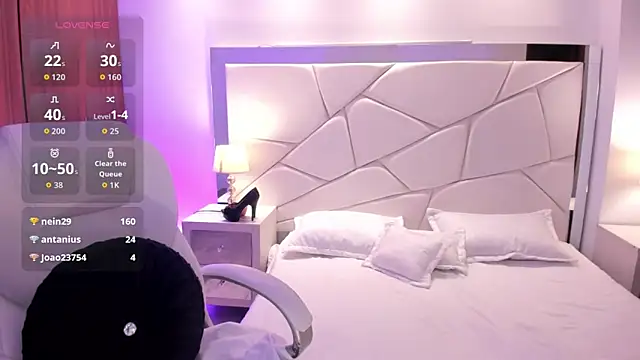 Natasha Kiim  online show from February 2026 03:34:02 AM