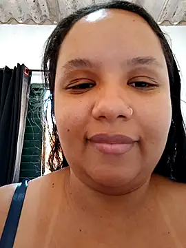 Snapshot of EggedGrowth chatting on September 2025 01:49:01 PM EggedGrowth online show from September 2025 01:49:01 PM