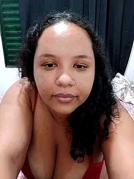 Snapshot of EggedGrowth chatting on November 2025 01:37:01 AM EggedGrowth online show from November 2025 01:37:01 AM