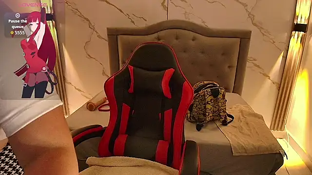 Snapshot of Nina_Rouge7 chatting on October 2025 02:14:01 PM Nina Rouge7 online show from October 2025 02:14:01 PM