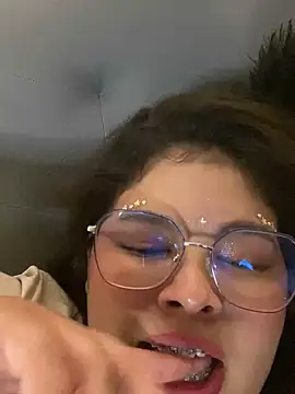 Snapshot of Nina_Rouge7 chatting on October 2025 02:47:01 PM Nina Rouge7 online show from October 2025 02:47:01 PM